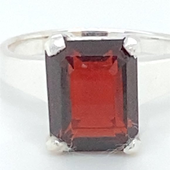 Pyrope 1.70ct Platinum Finish Solid 925 Sterling Silver Ring - Picture 7 of 7